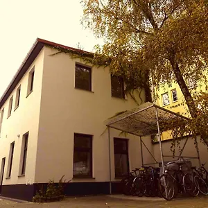  Appartement Studio U Parkplatz, Zentrale Ruhelage Neben Grünoase