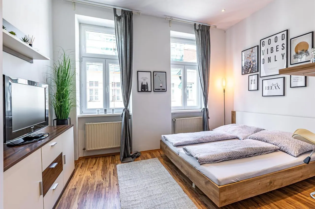 Cozy + Trendy By Jr City Apartments Vienna