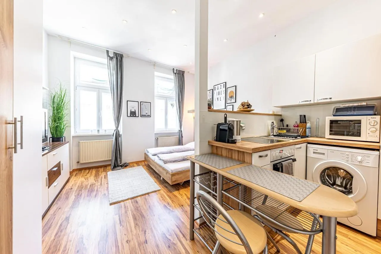 Cozy + Trendy By Jr City Apartments Vienna