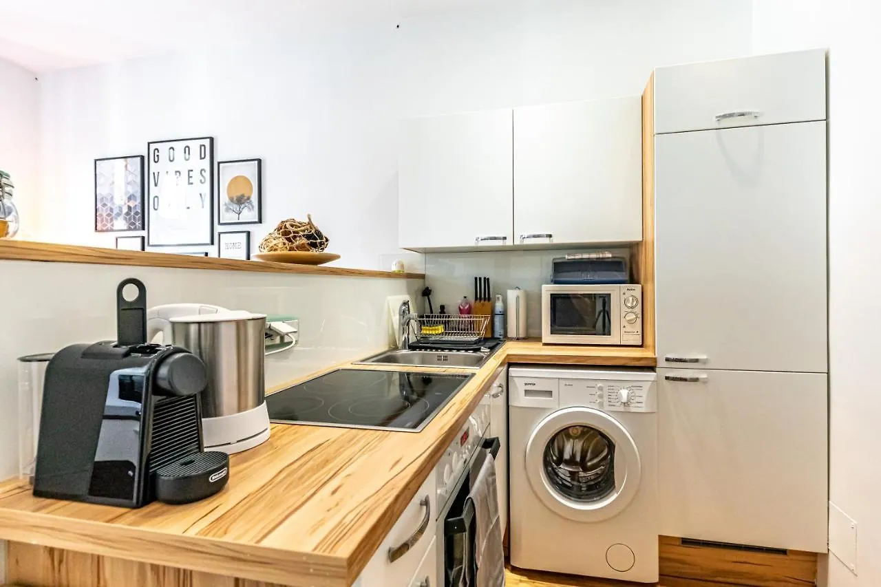 Cozy + Trendy By Jr City Apartments Vienna